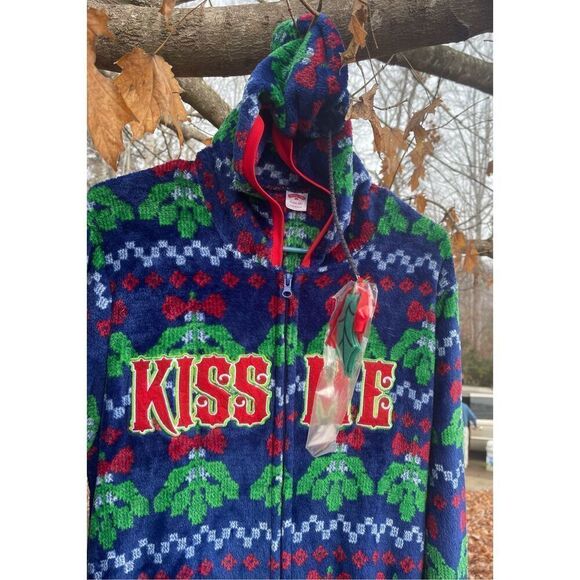 Christmas Blue Kiss Me Mistletoe Hohoho Union Suit Sleeper Adult Small - Picture 8 of 8